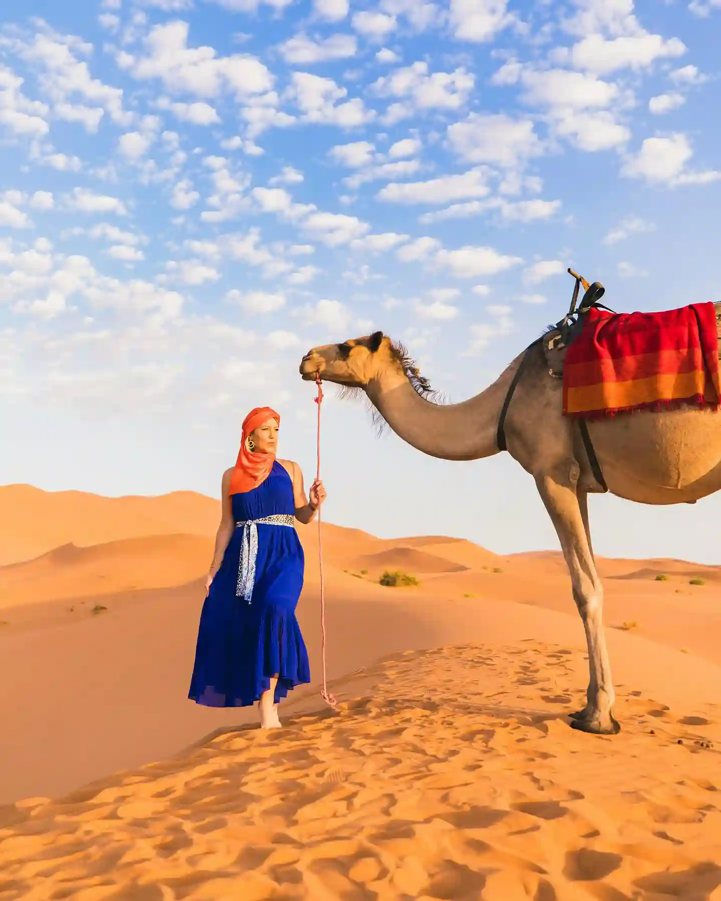 Solo woman traveler during a 4-day Marrakech to Fes desert tour in Morocco